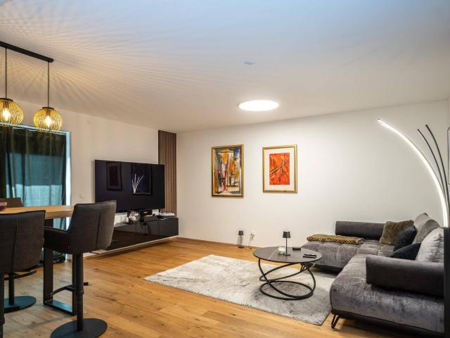 PROVISIONSFREI FÜR KÄUFER | BJ 2024 | SOFORT FREI | inkl. Küche & Tiefgarage | 225.000 € VB
