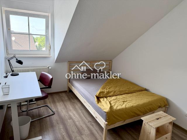 Helle, neue WG Zimmer in neuer WG in Villa in Flamersheim ideal für Pendler & Studenten
