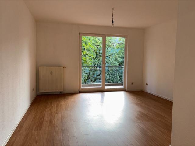 Helle Pärchenwohnung mit Balkon und französischem Balkon!