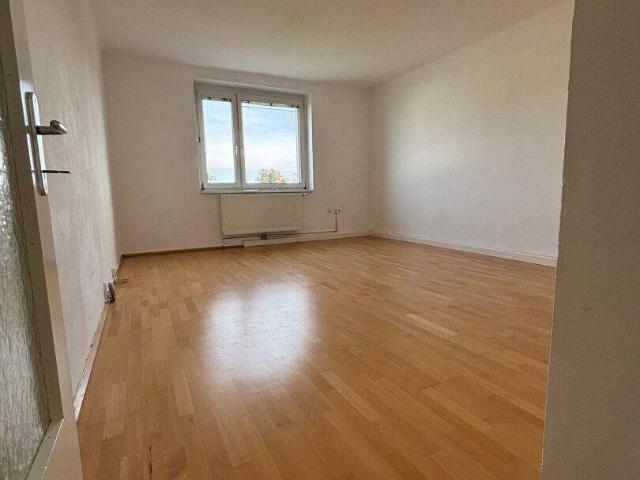 Helle, praktisch geschnittene 2 Raum Wohnung in ruhiger und beliebter Lage von Wels – Heizkosten inklusive