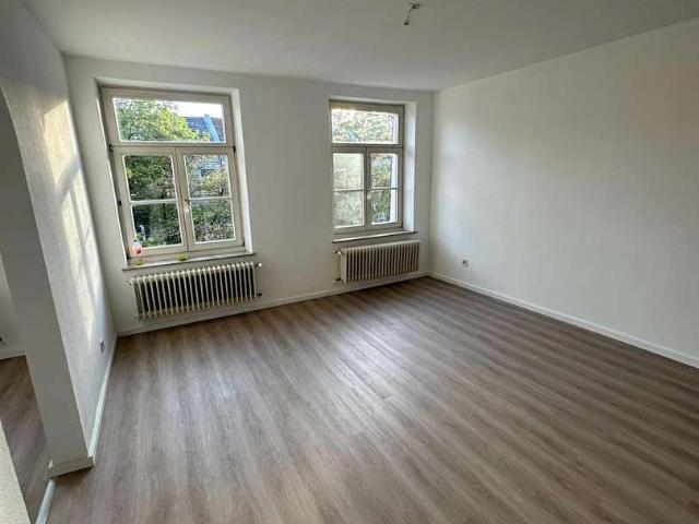 Helle renovierte 2 Zimmer Wohnung in top Lage
