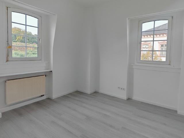 Helle renovierte 2 Zimmerwohnung