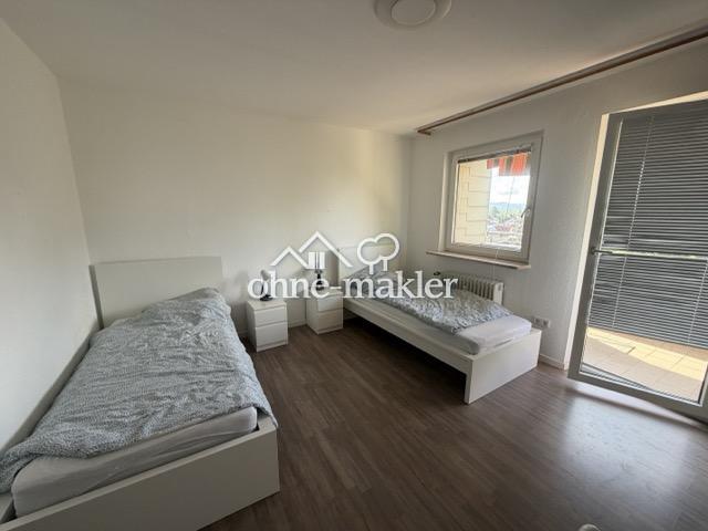 Helle, renovierte 3 Zimmer Wohnung mit Balkon Bezugsfrei & Monteurswohnung