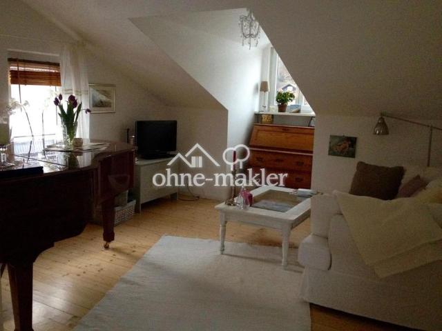 Helle, ruhige 2 Zi Dachgeschoss Wohnung in Starnberg Söcking