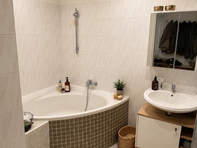 Helle, schicke 2 Zimmer Wohnung verfügbar