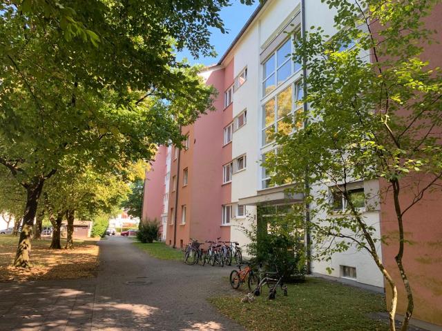 helle schöne 3 Zimmer Wohnung, Besichtigung 17.10. sa vormitta