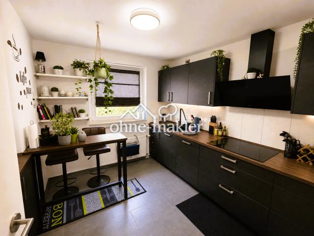 Helle, sanierte 3 Zimmer Wohnung mit Südwest Balkon und zentraler Lage – provisionsfrei