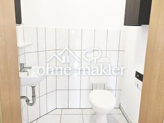helle, sehr angenehm geschnittene 3 Zimmer WE im 3. OG Top Zustand
