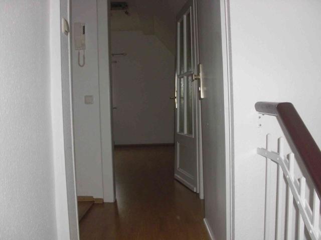 Helle Single Wohnung, 2 Zimmer KDB in Hürth Efferen, provisionsfrei