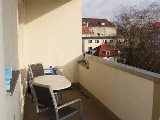 helle sonnige 2 Zimmer Wohnung optimale Nutzfläche Steglitz City für 3 Jahre