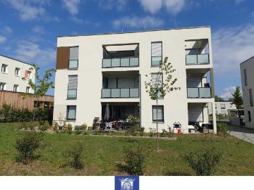 Helle stilvolle Wohnung mit groÃem Balkon hochwertig und modern!