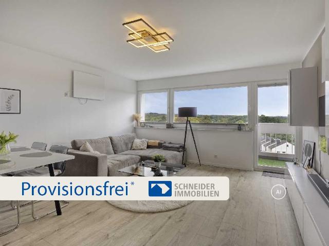 Helle, stilvolle und vollständig renovierte 3 Zimmer Wohnung mit tollem Weitblick in Lintorf