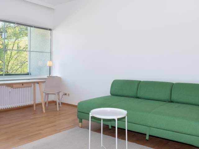 Helle Studio Wohnung in Steglitz Zehlendorf zu vermieten