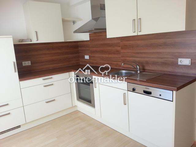 Helle/Ruhige/Sonnige 3 Zimmer Dach Wohnung mit schöner Einbauküche in Leinach