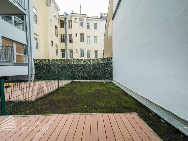 Heller 4 Zimmer Erstbezug mit Terrasse, Nähe Kutschkermarkt