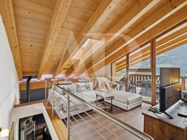Heller, geräumiger 7,5 Zimmer Duplex mit atemberaubender Aussicht