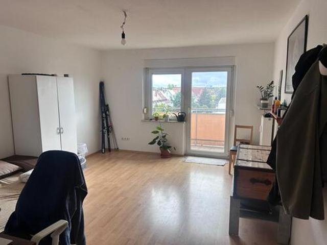 Helles 18 m² W.G Zimmer mit Balkon in Nürnberg Ink Frei Cardio