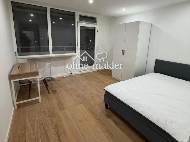 Helles 18 m² Zimmer mit Balkon in zentraler Lage – sofort verfügbar