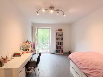 Helles 1 Zimmer Apartment in Uni Nähe mit Blick ins Grüne
