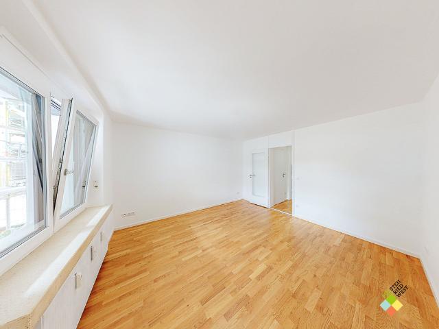 Helles 1 Zimmer Studio mit hochwertiger Einbauküche