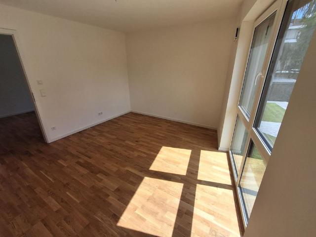 Helles 2 Zimmer Apartment mit Balkon im 4. OG in Bochum, Ehrenfeldstraße