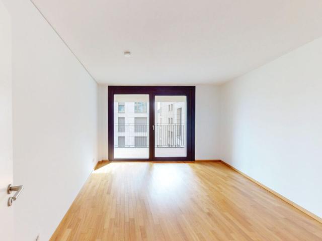 Helles 2 Zimmer Apartment mit großer Loggia