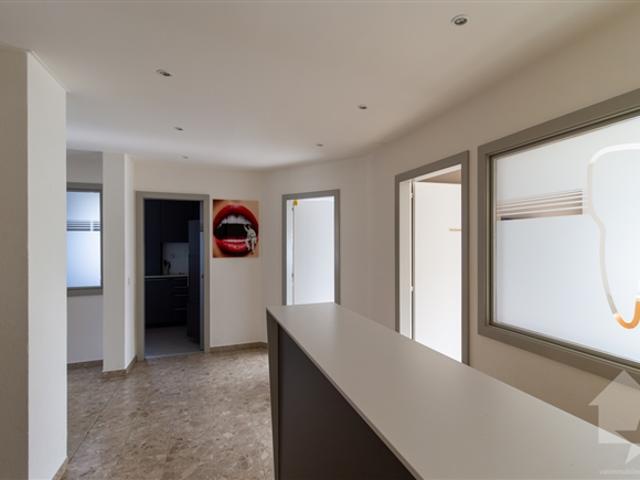 Helles 4,5 Zimmer Haus von 115 m2, das in ein Apartment umgewandelt werden soll