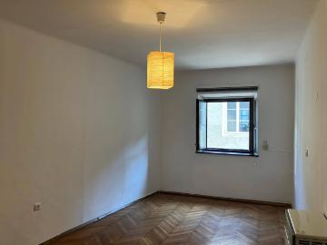 Helles Altstadt Apartment mit eigenem Bad in zentraler Lage