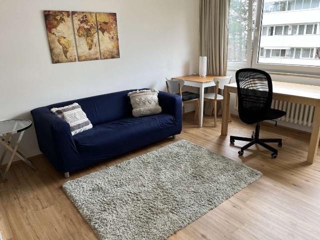 Helles Apartment möbliert in ruhiger Lage, Küche mit Fenster