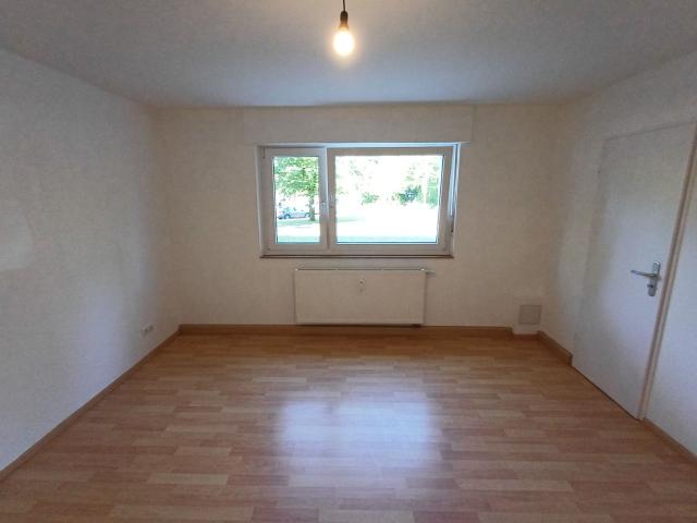 Helles Apartment im Erdgeschoss in Moosach