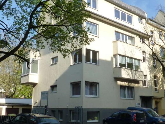 Helles Apartment in Köln, Lindenthal, unmittelbare Uni und Unikliniklage