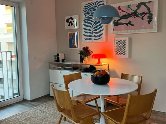 Helles Neubau Penthouse mit Dachterrasse in Sachsenhausen