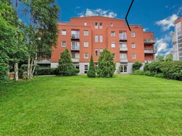 Helles PENTHOUSE nähe Unfall Klinikum Bln Biesdorf Bezugsbereit