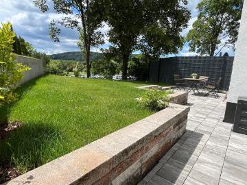 Helles Reihenendhaus mit Garten & Terrasse Neuwertig