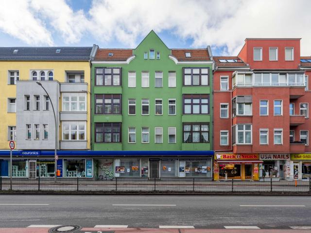 Helles Wohnglück als Investition: Altbauwohnung mit Tageslicht und historischem Charme