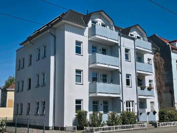 Helles Wohnglück in Grünau mit Kochinsel, 2 Balkonen & Stellplatz