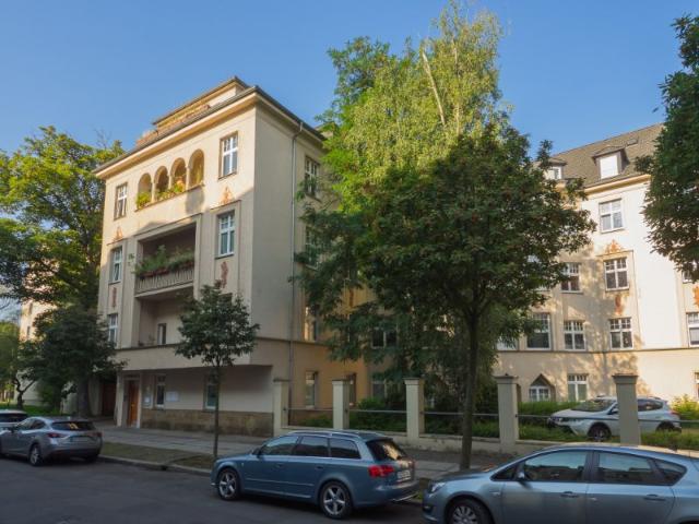 Helles WG Zimmer mit Balkonmitnutzung in Leipzig Südvorstadt