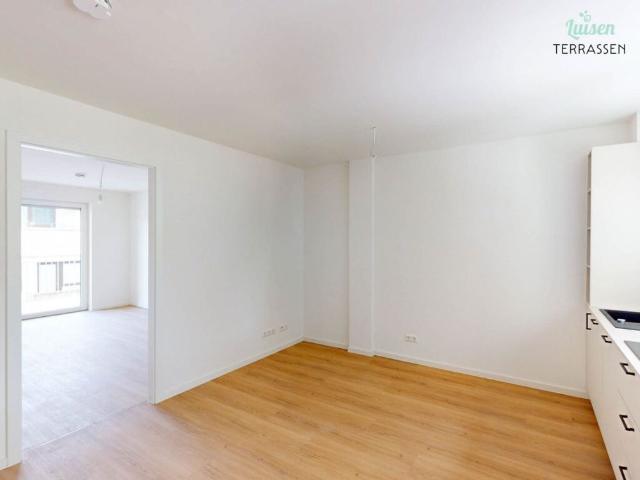 WG Zimmer im Herzen Darmstadts – Nähe Luisenplatz / Shared Apartment Room in Central Darmstadt