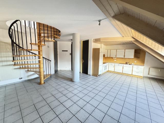 Helles und geräumiges Duplex Apartment