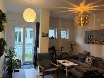 Helles Zimmer in entspannter 2er WG
