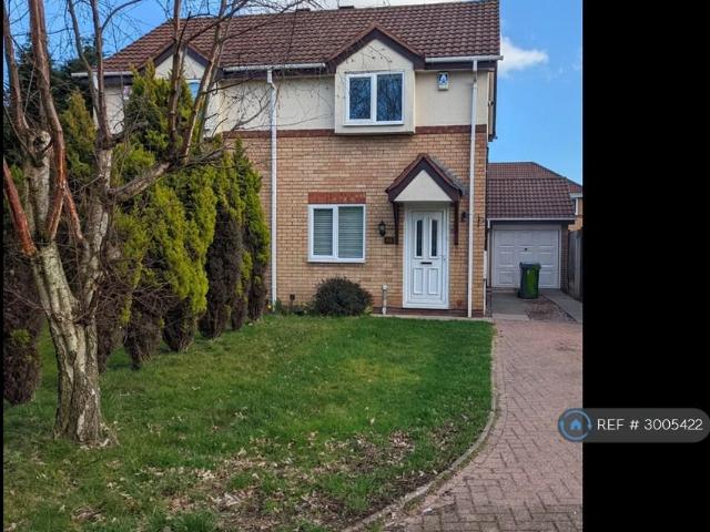 Hellier Avenue, Tipton, DY4 2 bed semi detached house to rent £950 pcm £219 pw
