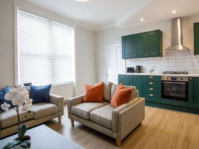 Helmsley Road, Newcastle NE2, 4 bed terraced house to rent, £628 pppm | PrimeLocation