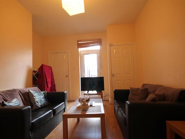 Helmsley Road, Sandyford
