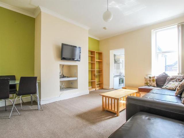 Helmsley Road, Sandyford NE2, 3 bed property to rent, £1,300 pcm | PrimeLocation