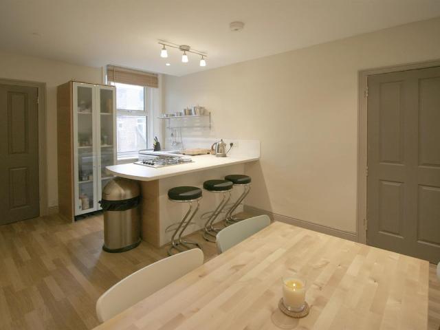 Helmsley Road, Sandyford, Newcastle Upon Tyne NE2, 5 bed shared accommodation to rent, £2,925 pcm | PrimeLocation