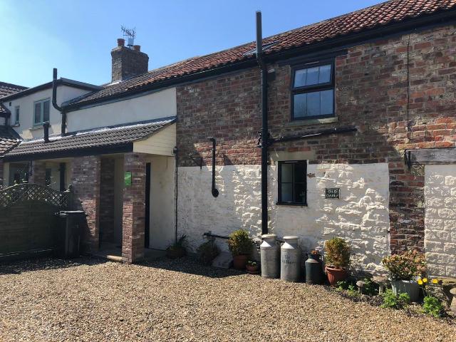 Helperthorpe, Malton YO17, 2 bed cottage to rent, £695 pcm | PrimeLocation