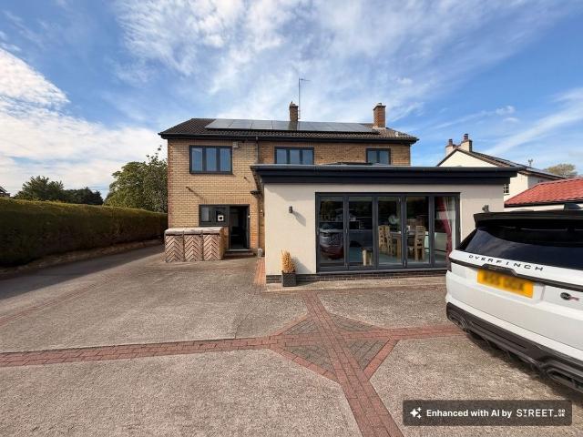 Helperthorpe, Malton YO17, 4 bed detached house to rent, £2,500 pcm | PrimeLocation