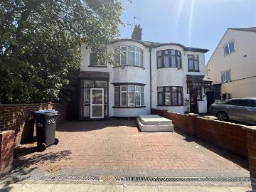 Hertford Road, Edmonton N9, 3 bed property to rent, £2,400 pcm | PrimeLocation