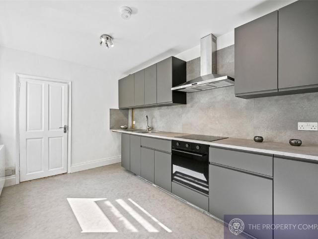 Hertford Road, London N9, 4 bed terraced house to rent, £2,695 pcm | PrimeLocation
