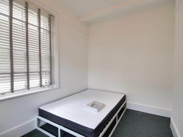 Hertford Road, Worthing BN11, 9 bed shared accommodation to rent, £625 pcm | PrimeLocation